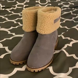 Light Grey Creme faux fur